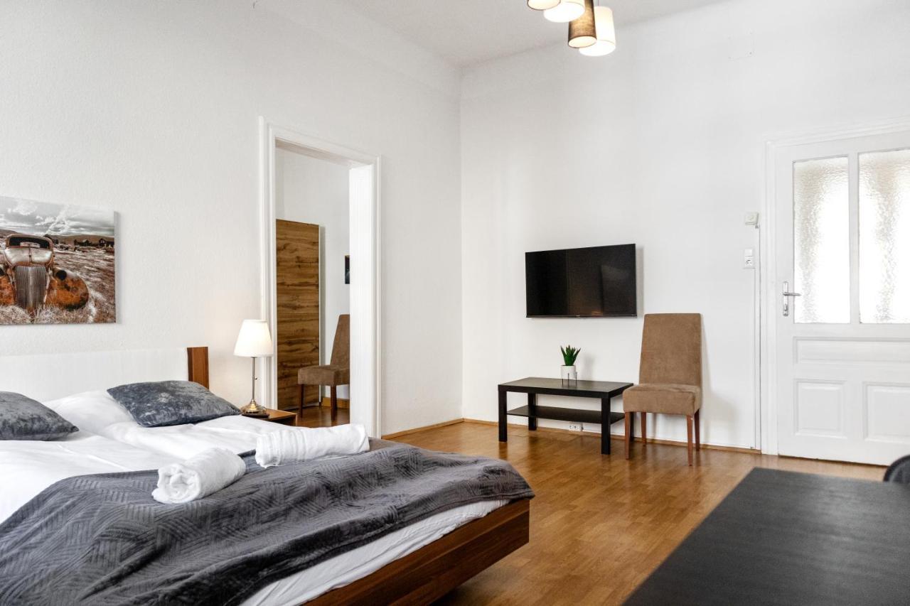 Beautiful 2Br Aptartment 12 Minutes To Downtown ウィーン エクステリア 写真